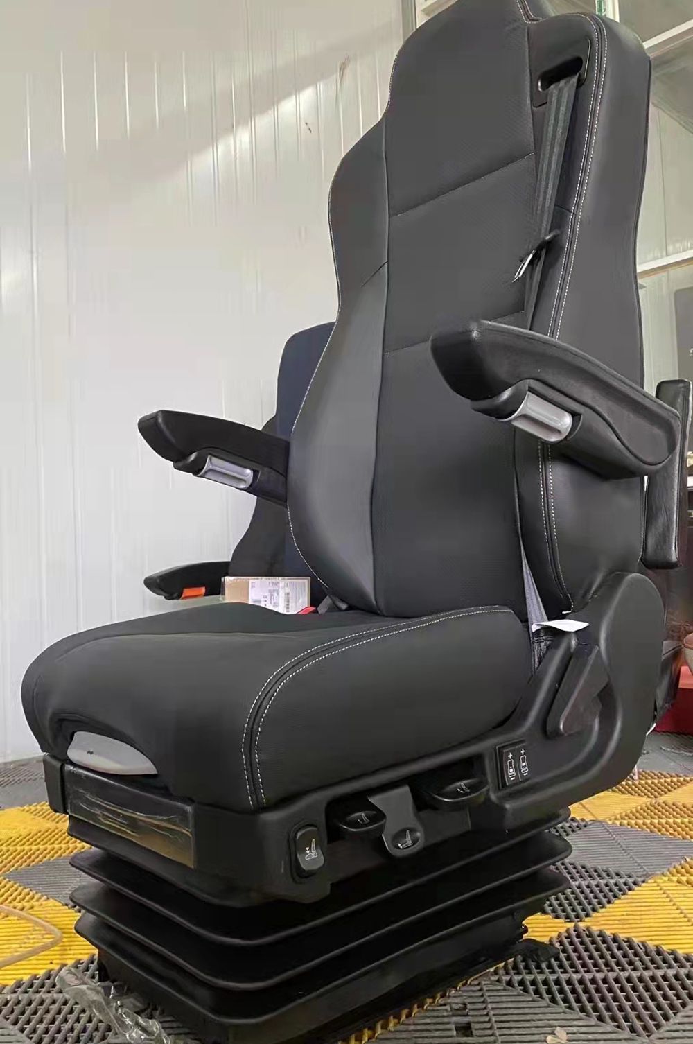 Main Parts and Raw Materials