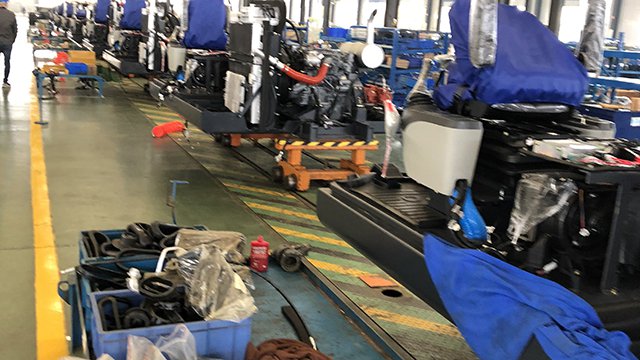 Excavator Production Line