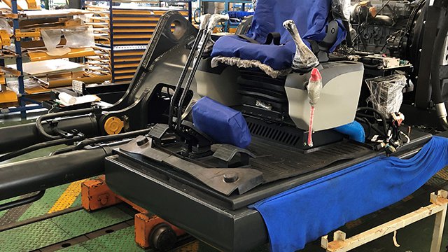 Excavator Production Line